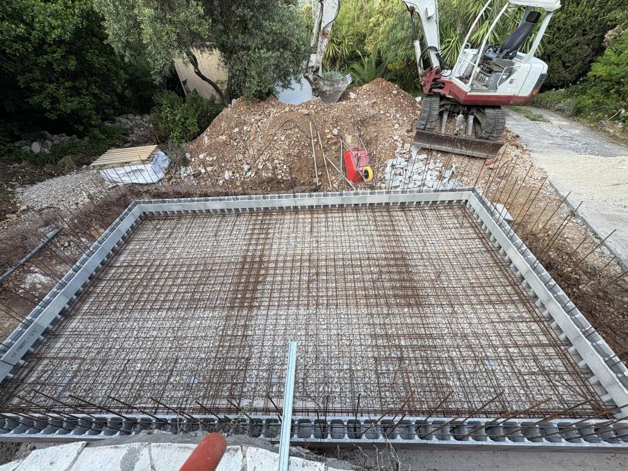 construction d'une piscine en béton
