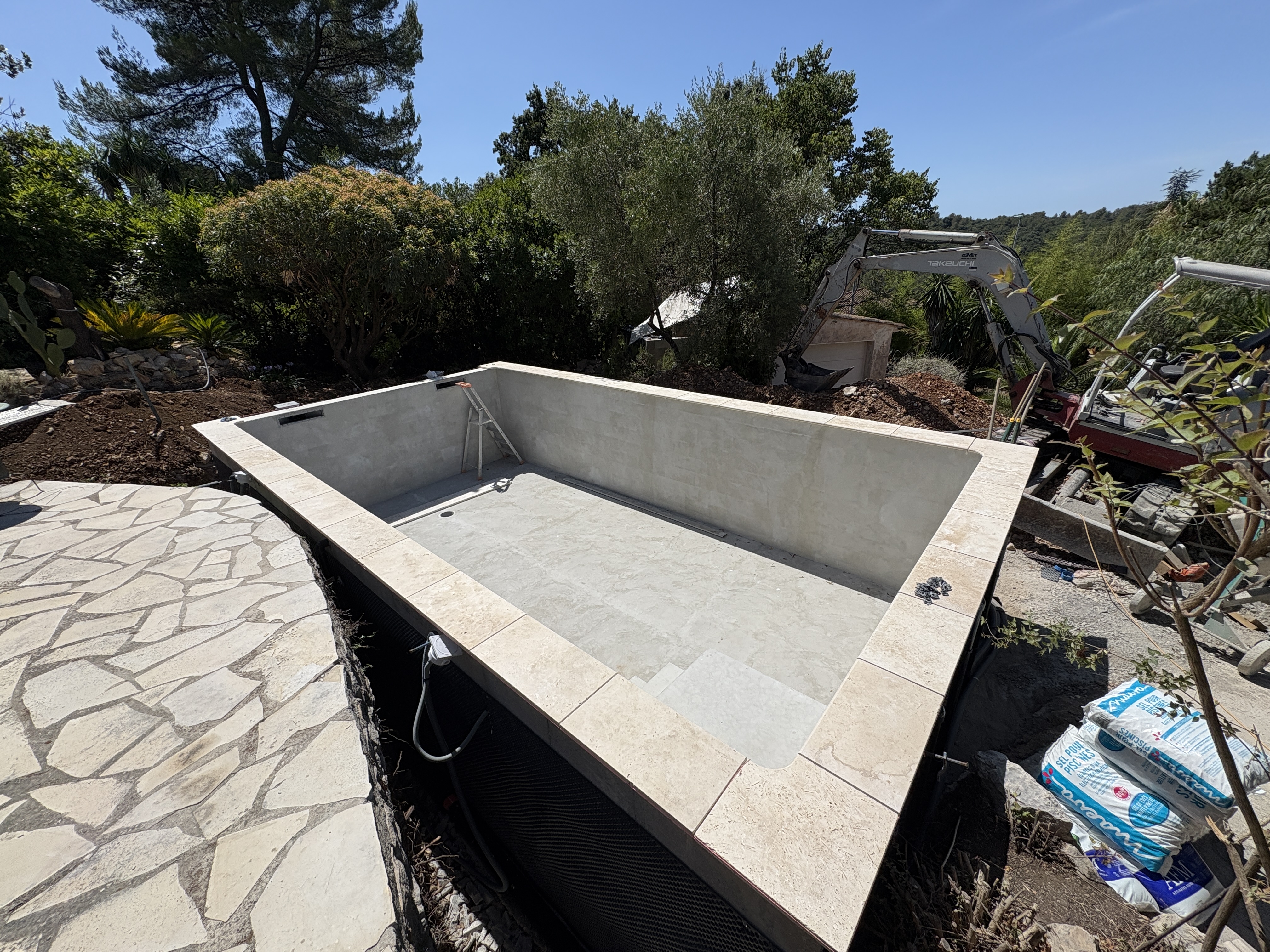 façade avant nettoyage